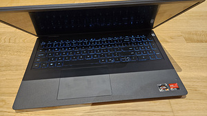 Dell Volstro 15 - 3515 (3 фото из 6)