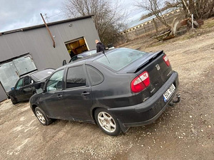 Seat Cordoba 1.9sdi (4 foto / 4)