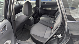 Subaru Impreza 2.0 110kw LPG (6 foto / 8)