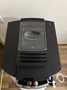 Jura We8 Dark Inox (2 foto / 8)