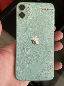 iPhone 11 ,64gb green (3 foto / 4)