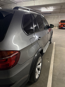 BMW X5 40d (3 foto / 7)