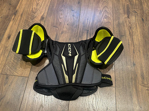 RINNAKAITSE CCM Super Tacks AS-V Pro, small (2 foto / 3)