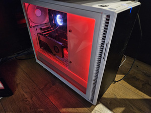 I7-8700K, Quadro RTX4000, 32Gb RAM, 500Gb NVMe (2 foto / 6)