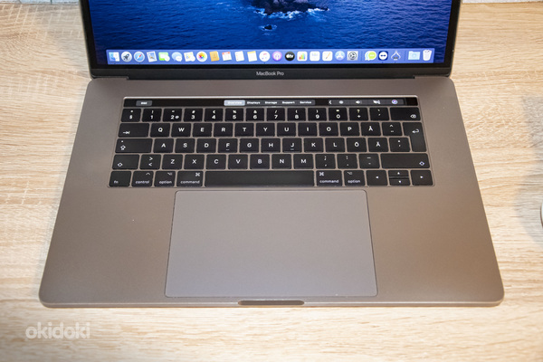 MacBook Pro 15 Mid 2017 Core i7, Intel HD + Radeon Pro 555 (фото #3)