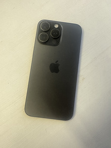 iPhone 15 pro max 256gb (4 фото из 4)