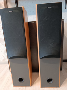 SONY SS-MF315 põrandakõlarid (1 foto / 3)