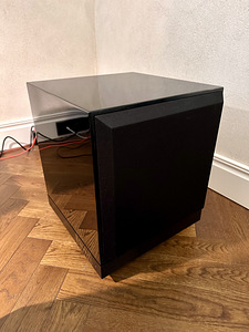 Bowers & Wilkins Subwoofer DB2D, Gloss Black (2 foto / 2)