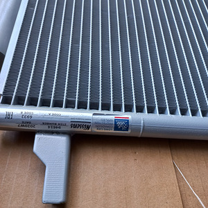 Uus radiaator MB 211 konditsioneerile (1 foto / 4)