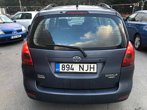 Toyota Corolla Verso (5 foto / 8)
