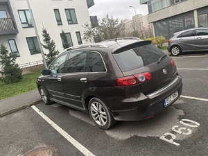 Fiat CROMA JTD Multijet 20v Emotion (5 foto / 8)