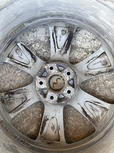 Шины Michelin на дисках 4 шт (6 фото из 6)