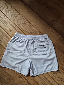 Nike (5 фото из 6)