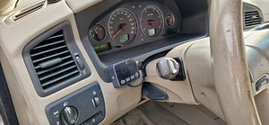 Volvo V70 2005 (8 foto / 13)