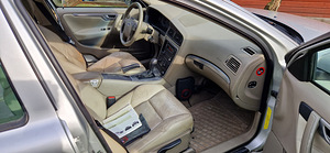 Volvo V70 2005 (10 foto / 13)