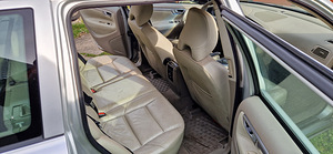 Volvo V70 2005 (12 foto / 13)