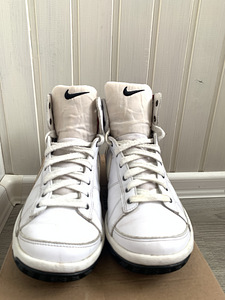 Ketsid Nike, nahast s.36 (5 foto / 5)