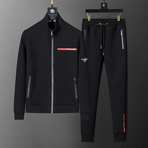 Новый костюм Hugo Boss, Prada, Versace, D&G (3 фото из 9)