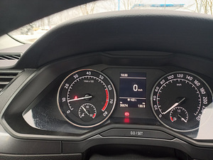 Skoda Superb (10 foto / 14)