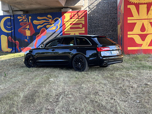 Audi A6 Avant (2 фото из 7)