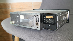 BMW Reverse RDS radio (4 foto / 5)