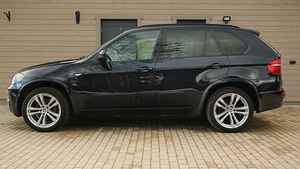 20" 5x120 Style468 разноширокие оригинальные диски X5 + летн (8 фото из 8)