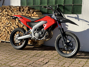 Aprilia SX50 2T AM-kat (1 foto / 10)