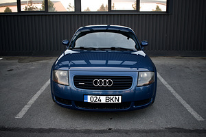 Audi TT 1.8T 132kw QUATTRO (2 foto / 14)