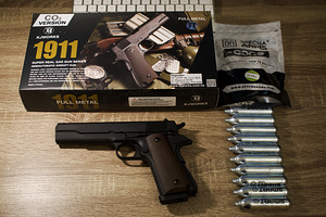 UUS KJW Colt M1911 Airsoft 6mm püstol CO2 Blowback (1 foto / 6)