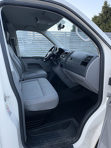 Volkswagen Transporter T5 1.9TDI 62kW (12 foto / 13)