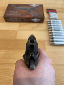 UUS UMAREX LEGENDS M1911 õhupüstol 4,5mm CO2 Blowback (10 foto / 10)