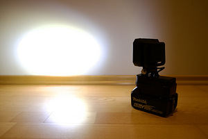 UUS LED Prožektor (Makita 18V akule) (8 foto / 10)