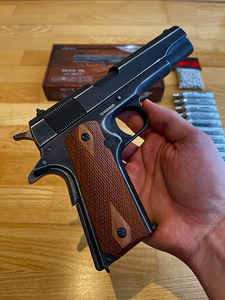 НОВЫЙ UMAREX LEGENDS M1911 пневматический пистолет 4,5 мм CO (7 фото из 10)