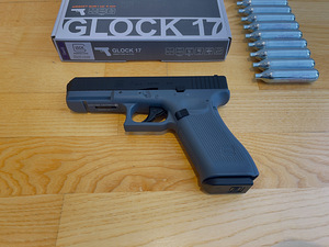 UUS UMAREX Glock 17 gen 5 Airsoft 6mm püstol CO2 Blowback (3 foto / 10)
