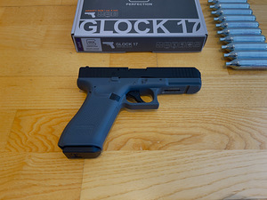 UUS UMAREX Glock 17 gen 5 Airsoft 6mm püstol CO2 Blowback (4 foto / 10)