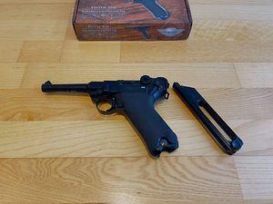 Новый пневматический пистолет UUS LEGENDS P08 LUGER BLOWBACK (6 фото из 10)