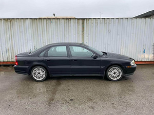 Volvo S80 2.5 TDI 103kw manuaal (1 foto / 10)
