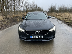 2018 Volvo V90 T5 (2 foto / 11)