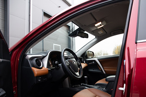 Toyota RAV4 Premium 2018a 2.5 114kw nelikvedu (7 foto / 15)