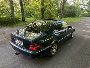 Мерседес-Бенц S320 (5 фото из 8)