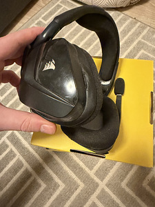 Corsair void rgb elite wireless (4 фото из 5)