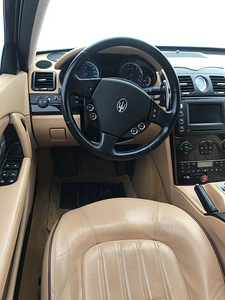 Maserati quattroporte (5 foto / 7)