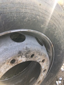 Veoauto rehv 275/70 R 22,5 (1 foto / 2)