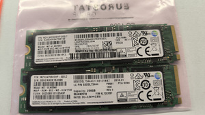 SSD 256GB, 180GB, mini-SATA 120GB (2 foto / 7)