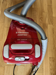 Electrolux essensio (1 foto / 3)