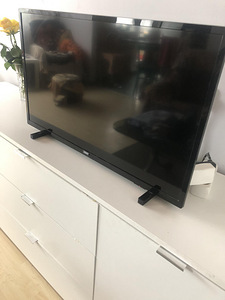 Philips 32PHS5505 Teler 32' (2 фото из 3)