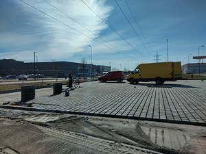 Tänavakivide paigaldus (6 foto / 10)