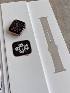 Apple Watch SE Gold 40mm GPS (1 foto / 3)