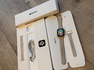 Apple Watch SE Gold 44mm GPS+Cellular (3 foto / 3)