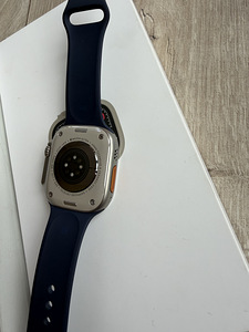 Apple Watch Ultra 2 49mm GPS+LTE (3 foto / 3)